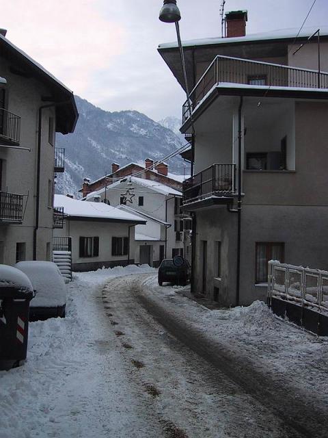 2001-12-08 08-00-01.JPG